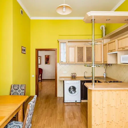 2 Virmens'Ka Apartment Львов Экстерьер фото