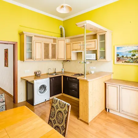 2 Virmens'Ka Apartment Львов Экстерьер фото